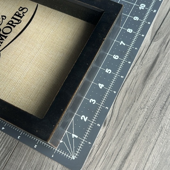 Keepsake Display Box of Life's Memories - Picture 6 of 6